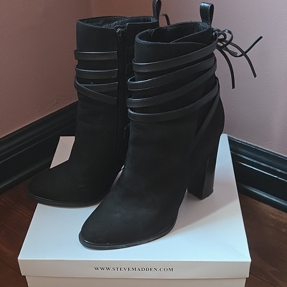Steve Madden Black Gaybel Heeled Boots